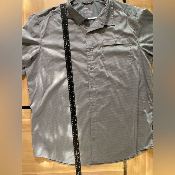 Swiss tech button up casual‎ top - Picture 2 of 5